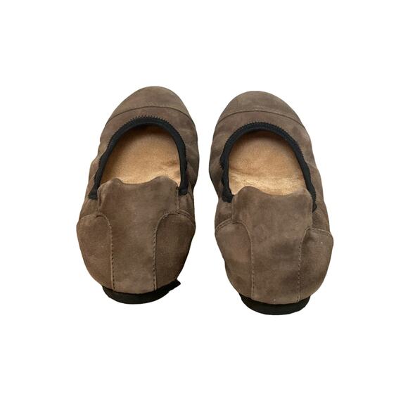 Vionic Womens Size 7 Prim Natalia Suede Flats Dark Taupe Brown Slip On - Picture 9 of 11